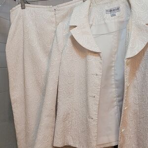 Alfred Dunner Cream Textured Pencil Skirt